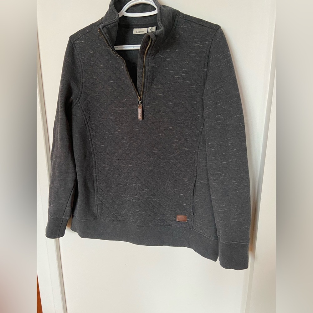 LL Bean sweatshirt size medium